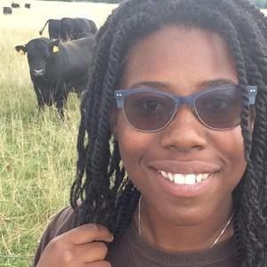 Meet your Posher, Jasmine